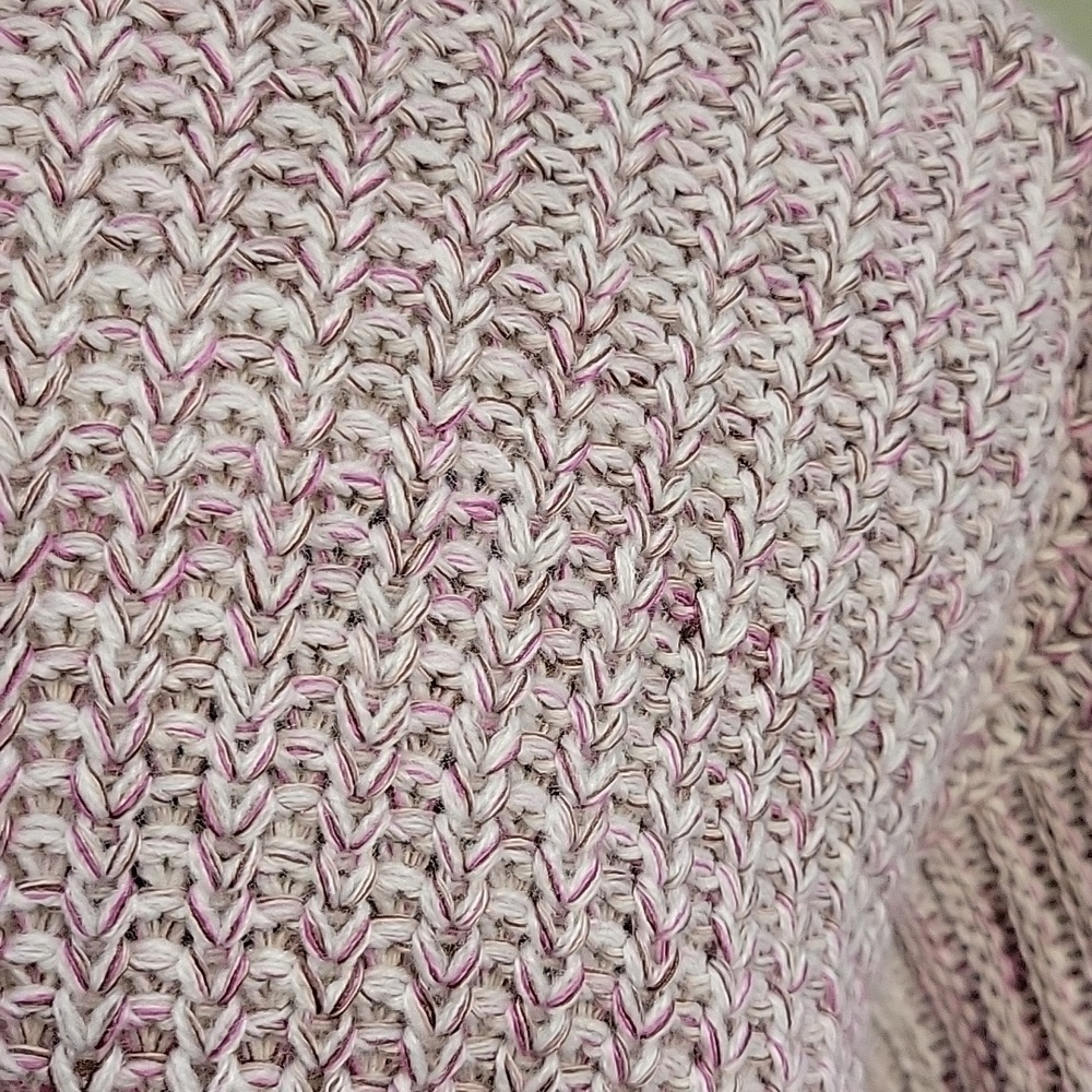 EDDIE BAUER purple & white knit sweater. Size is Large. - Picture 4 of 6